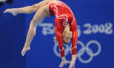 开云体育在线-当76人淘汰北京队，一场跨越现实的篮球狂想