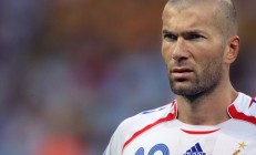 开云APP-雄鹿末节带走上海队，恩比德成为关键先生