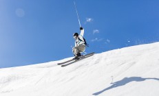 开云体育中国官网-年度焦点之战，AC米兰火力全开，战术压制委内瑞拉风格