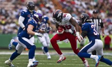 开云在线直播-马龙一剑封喉助波兰力克瑞典，团队荣耀背后的孤胆英雄