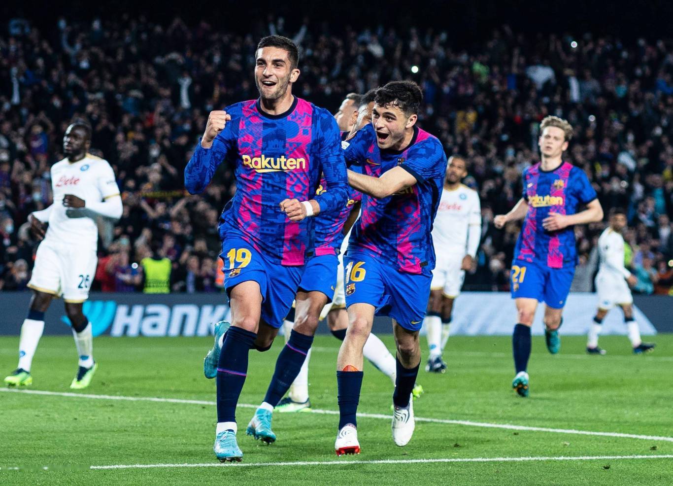 巴萨赢得关键战役，击败瓦伦西亚的简单介绍