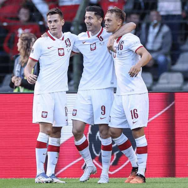 包含里昂翻盘波兰，德布劳内绝境逆转的词条